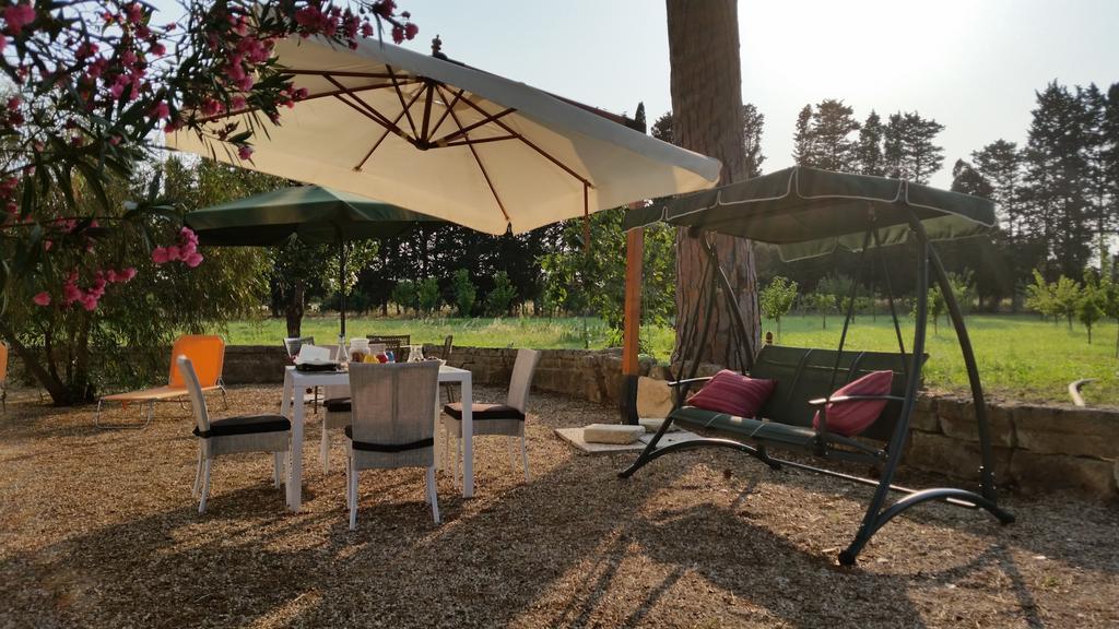 Agriturismo Occhineri Порто-Чезарео Экстерьер фото